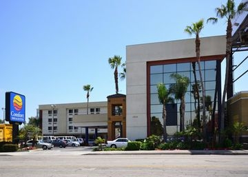 Comfort Inn & Suites Lax Airpo0