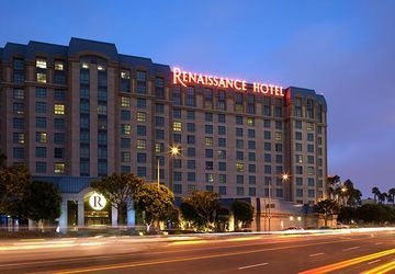Renaissance Los Angeles Airpor0