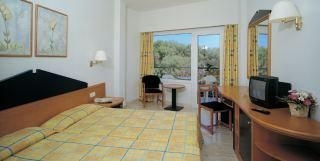 Garden Cottage0