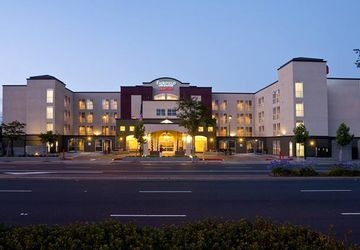 FAIRFIELD INN & SUITES SFC APT0