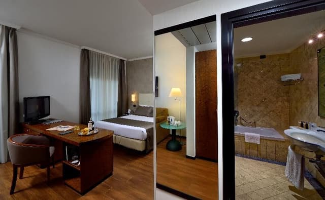 DOUBLE COMFORT