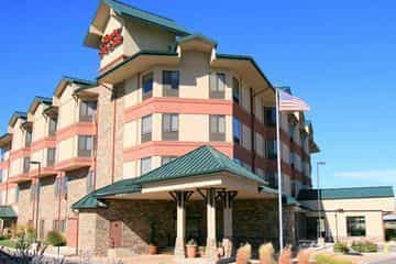 HAMPTON INN - SUITES PARKER