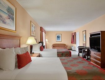 RAMADA HOLLYWOOD DOWNTOWN3