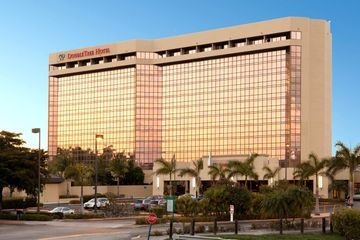 Doubletree By Hilton Miami Air0
