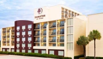 DOUBLETREE BY HILTON TAMPA AIR DOUBLETREE BY HILTON TAMPA AIR