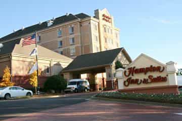 HAMPTON INN - SUITES ALPHARETT