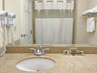 WINGATE BY WYNDHAM ATLANTA/SIX FLAGS AUSTELL3