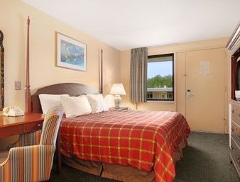 DAYS INN COLLEGE PARK AIRPORT0
