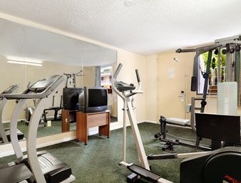 DAYS INN COLLEGE PARK AIRPORT1