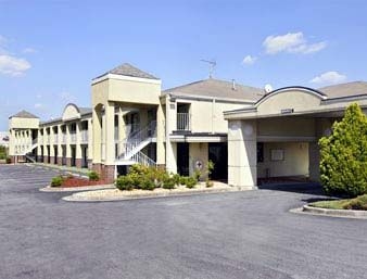 DAYS INN CONYERS0