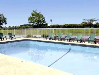 DAYS INN CONYERS1