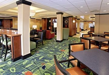 FAIRFIELD INN & SUITES KINGSLA2