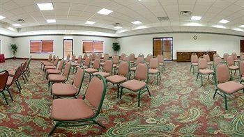 QUALITY INN MACON2