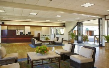 Maui Beach Hotel4