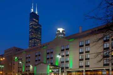 Holiday Inn & Suites Chicago Downtown Holiday Inn & Suites Chicago Downtown