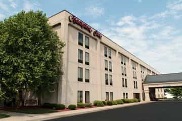 HAMPTON INN CLARKSVILLE