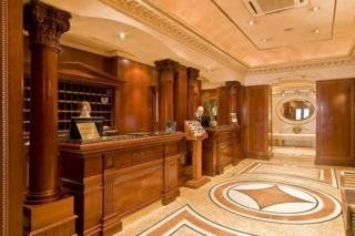 River Palace Hotel0