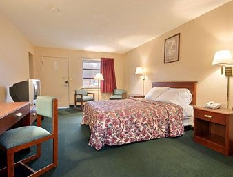 DAYS INN TELL CITY3