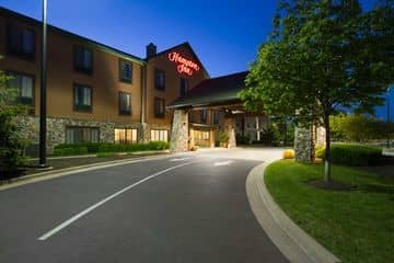 HAMPTON INN KANSAS CITY-VILLAG HAMPTON INN KANSAS CITY-VILLAG