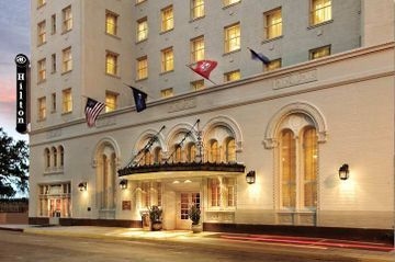 HILTON CAPITOL ROUGE CAPITOL CENTER0