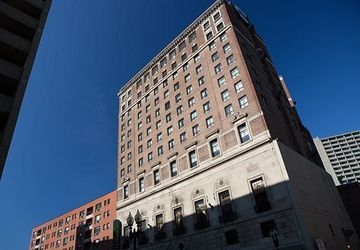 Courtyard Downtown/Tremont0