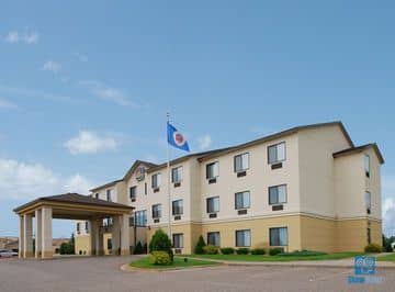 BEST WESTERN CHELSEA INN & SUITES BEST WESTERN CHELSEA INN & SUITES
