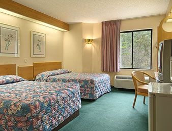 HOWARD JOHNSON INN BILOXI OCEAN SPRINGS4
