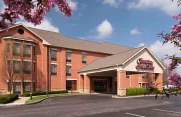 HAMPTON INN - SUITES ST LOUIS-
