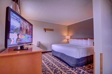 Swiss Village Lodge1