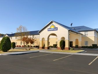 DAYS INN LINCOLN0