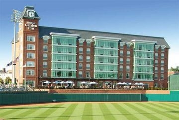 The Hilton Garden Inn Manchester Downtown Hotel0