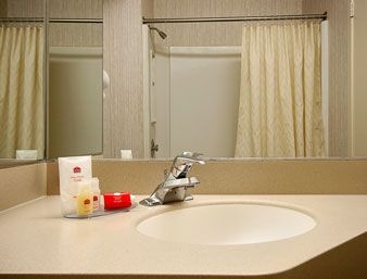 RAMADA INN SOUTH PLAINFIELD/PI3