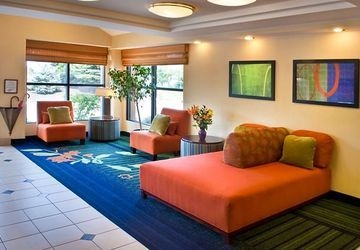 แฟร์ฟิลด์ อินน์ แอนด์ สวีท อัลบานี อีสท์ กรีนบุช (Fairfield Inn & Suites Albany East Greenbush)3