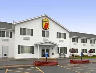 Super 8 By Wyndham Canandaigua