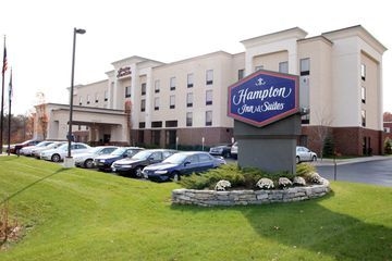 แฮมป์ตัน อินน์แอนด์สวีทส์ อัลบานี-แอร์พอร์ต (Hampton Inn & Suites Albany-Airport)0