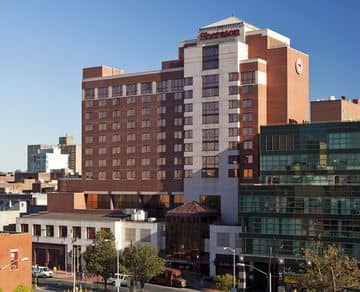 Sheraton LaGuardia East Hotel Sheraton LaGuardia East Hotel