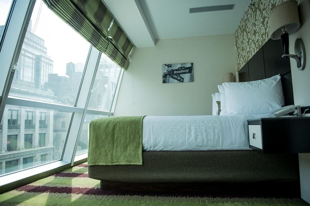 Best Western PREMIER Herald Square3