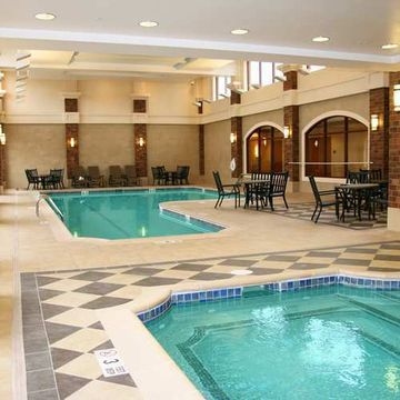 HAMPTON INN - SUITES SARATOGA1