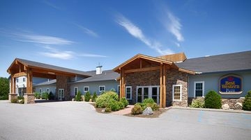 Best Western Plus Ticonderoga Inn and Suites0