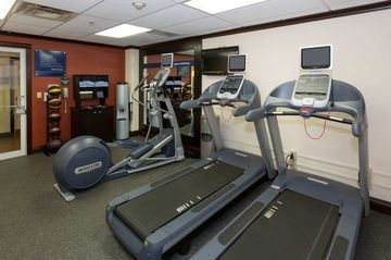 HAMPTON INN BUFFALO WILLIAMSVILLE4
