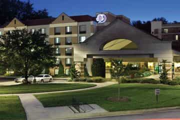 DOUBLETREE BY HILTON ASHEVILLE