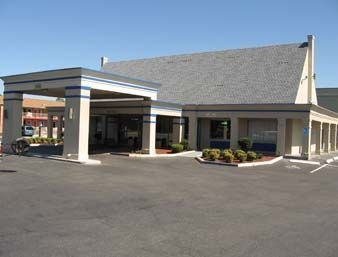 DAYS INN NORTH/UNCC0