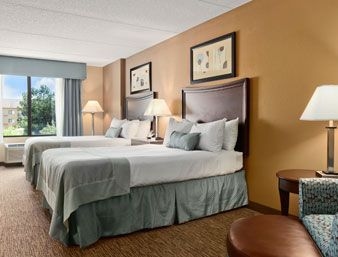 Wingate Inn - Fayetteville4