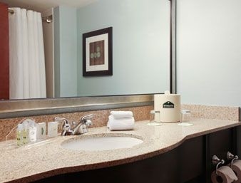 Wingate Inn - Fayetteville3