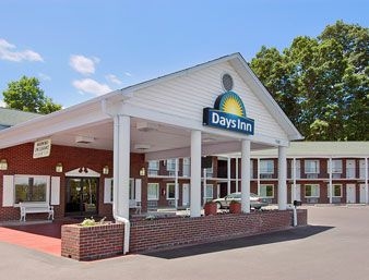 DAYS INN JONESVILLE0