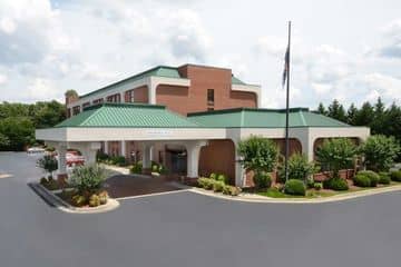 HAMPTON INN ROXBORO HAMPTON INN ROXBORO