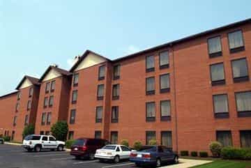 HAMPTON INN - SUITES CLEVELAND