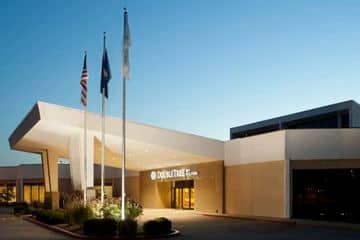 DOUBLETREE BY HILTON CINCINNAT DOUBLETREE BY HILTON CINCINNAT