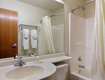 MICROTEL INN AND SUITES ADA OKLAHOMA4