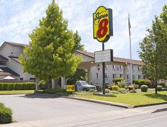 SUPER 8 SALEM SUPER 8 SALEM